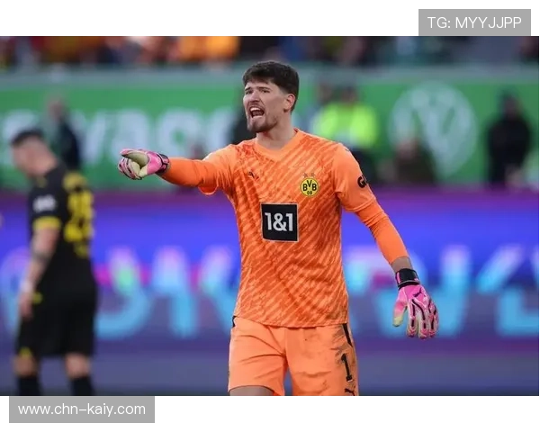 多特蒙德门将科贝尔因病出战成疑,替补门将待命 多特蒙德门将科贝尔因病出战成疑,替补门将待命